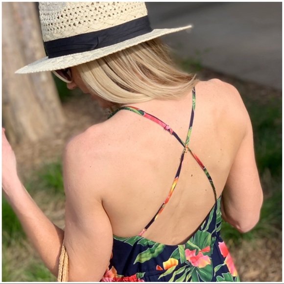 ✨LAST ONE✨Navy Tropical Print Maxi Dress - Picture 4 of 4